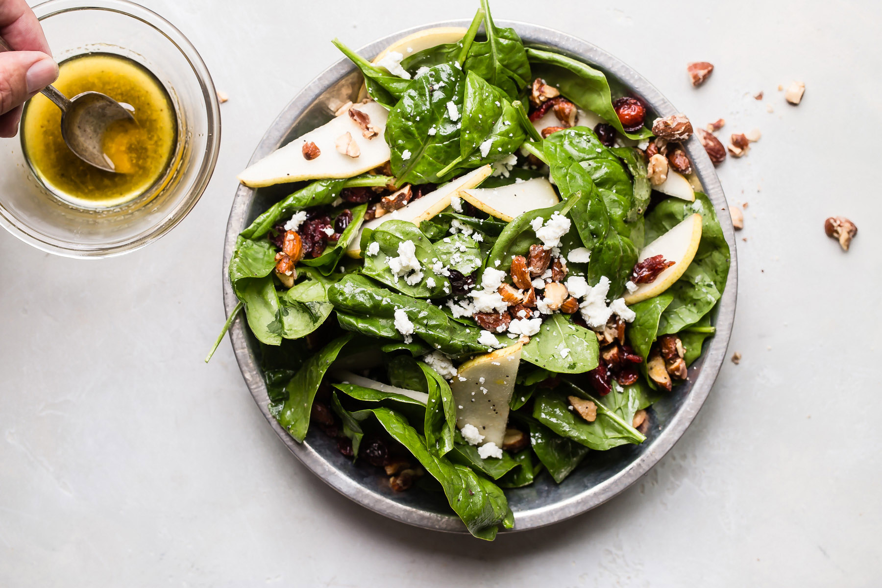 Cranberry Almond Salad - Pompeian