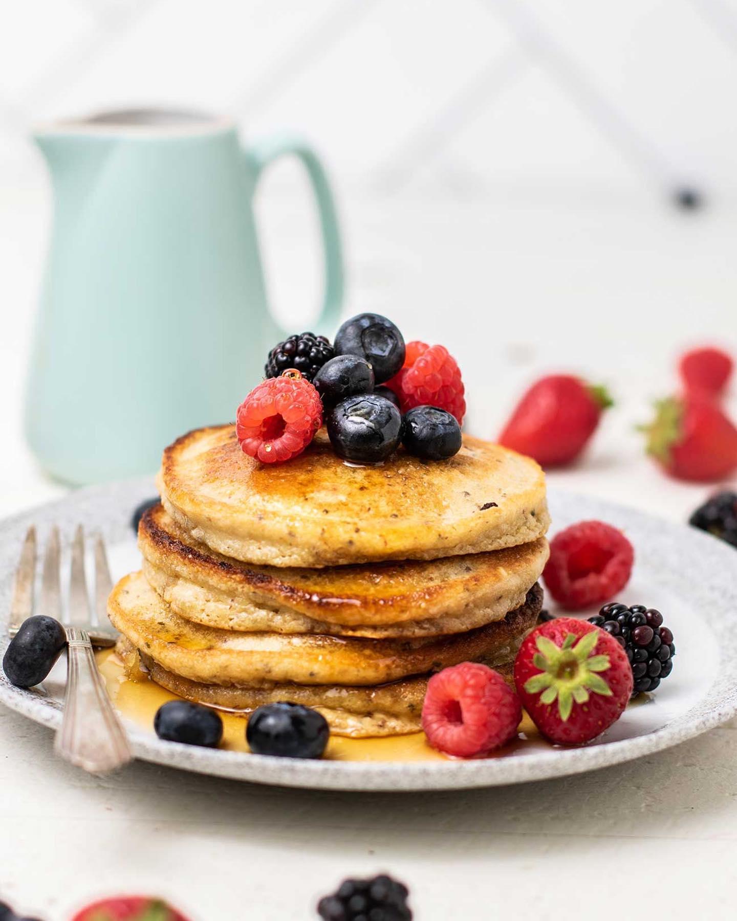 Almond Flour Pancakes 4 hero