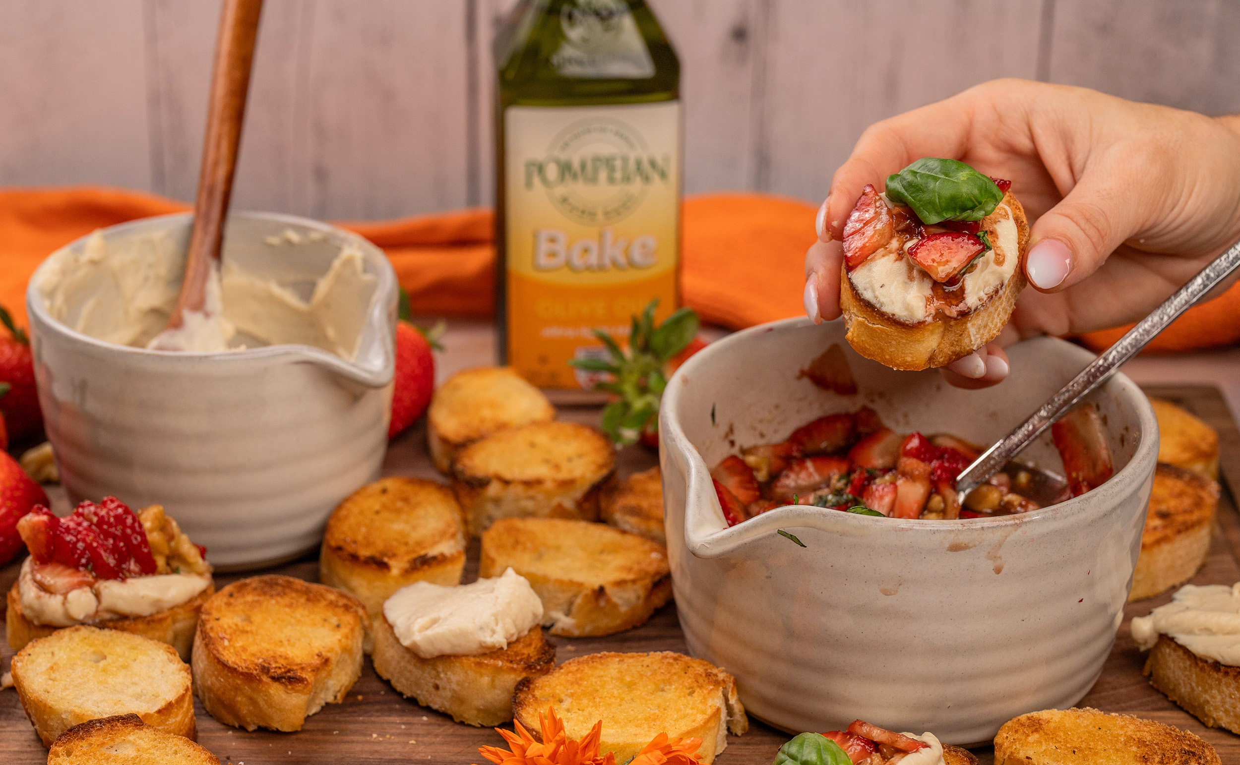 Strawberry Balsamic + ricotta crostini - Pompeian