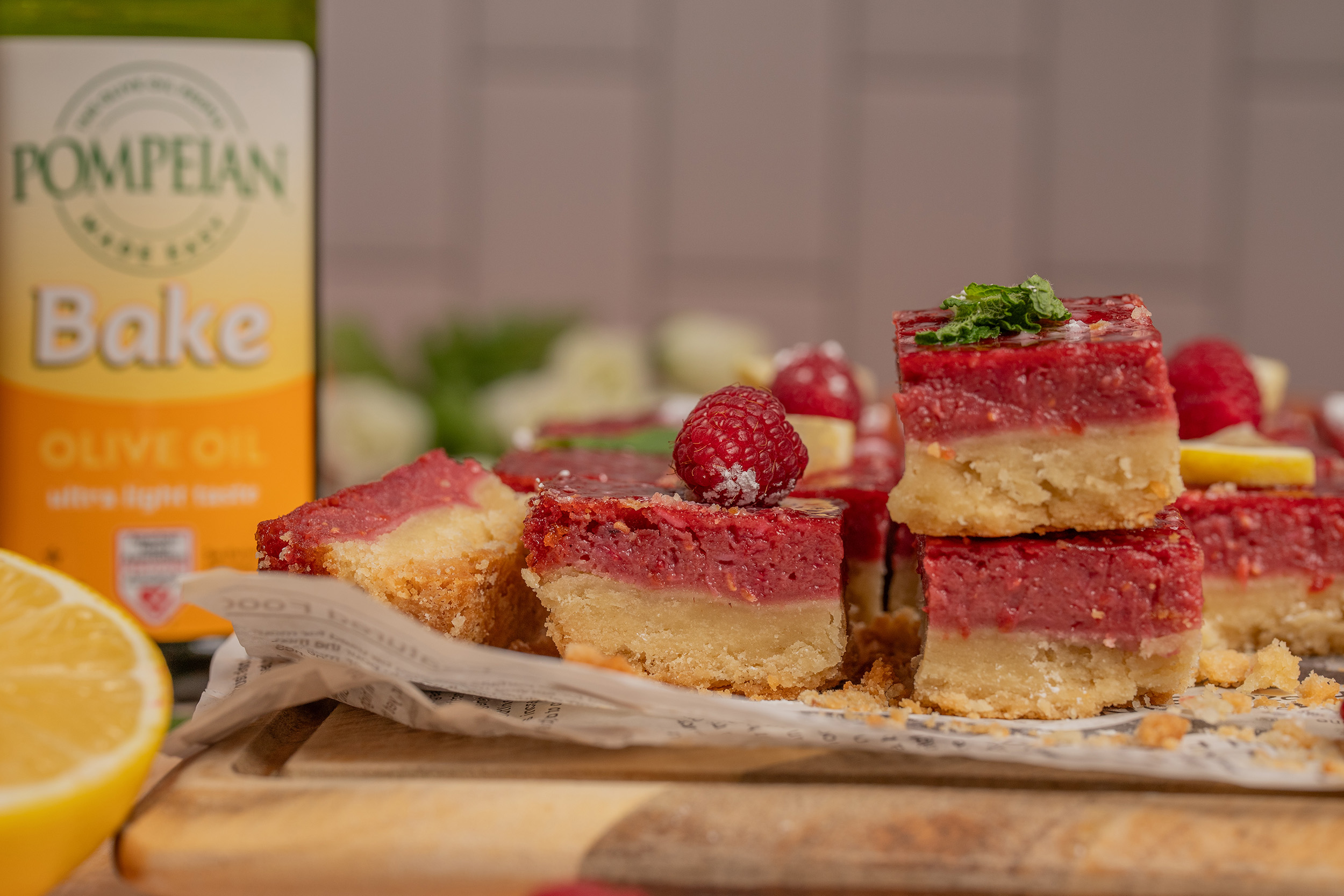 Raspberry Lemon bars - Pompeian